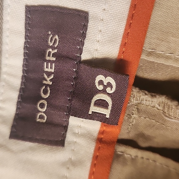 Dockers Tan Chinos Classic Straight-Leg Pants - Picture 4 of 4
